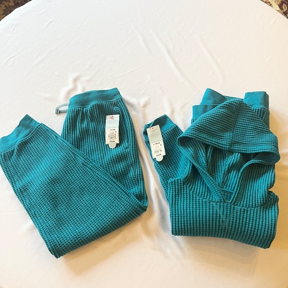 Girls Cat & Jack Sweatshirt Hoodie & Sweatpants Set Teal Sz L ( 10/12 )  NWT - Picture 8 of 8